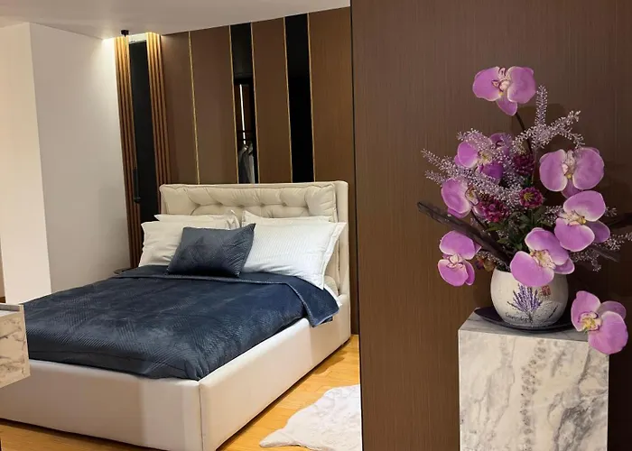 Emerald Luxury Apartments