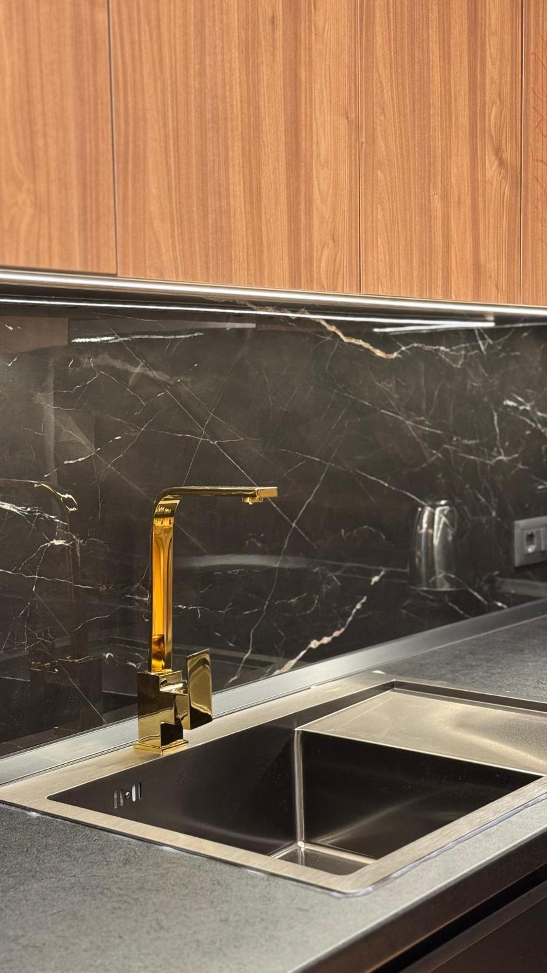 Emerald Luxury Apartamento *